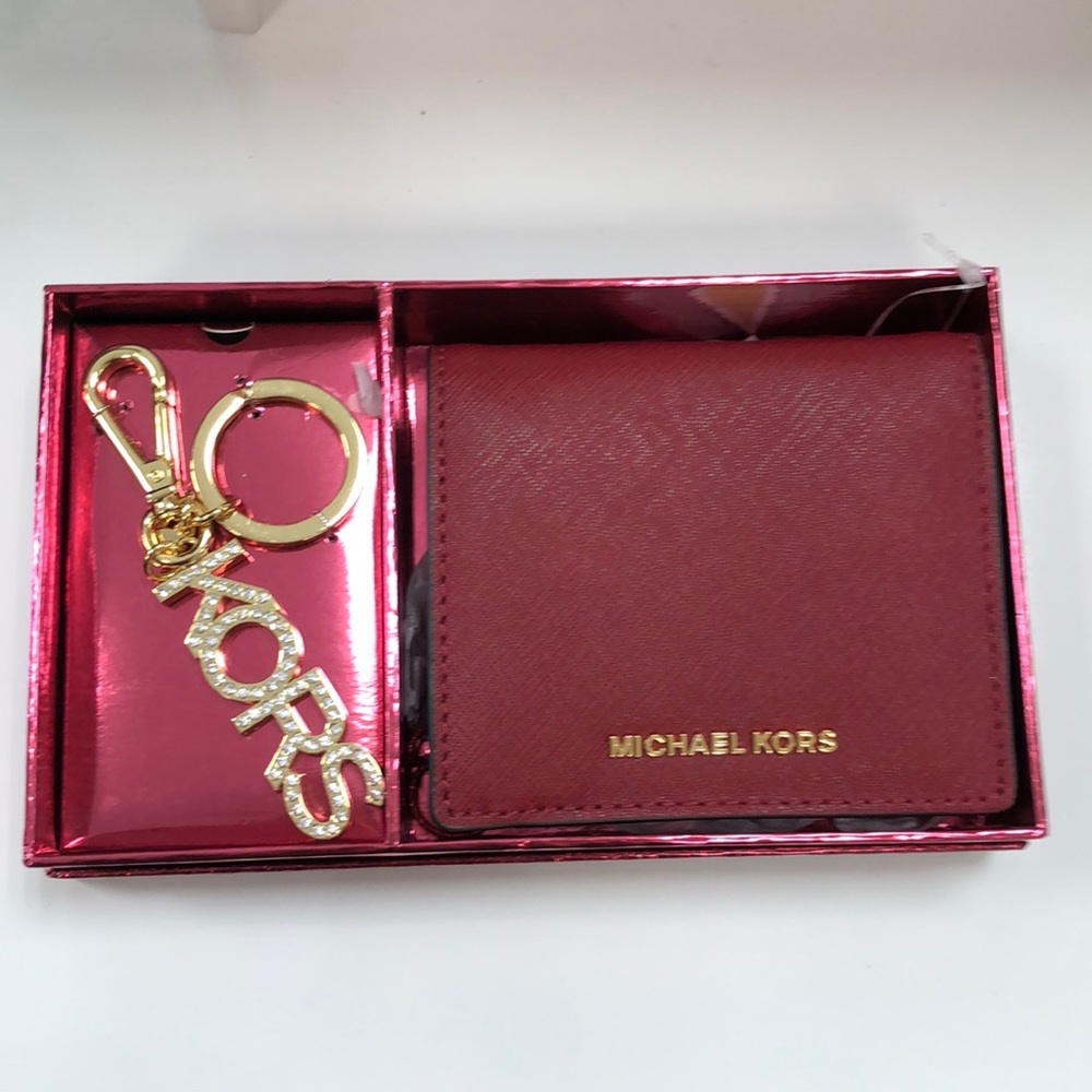 💕NWT Michael Kors Giftset!